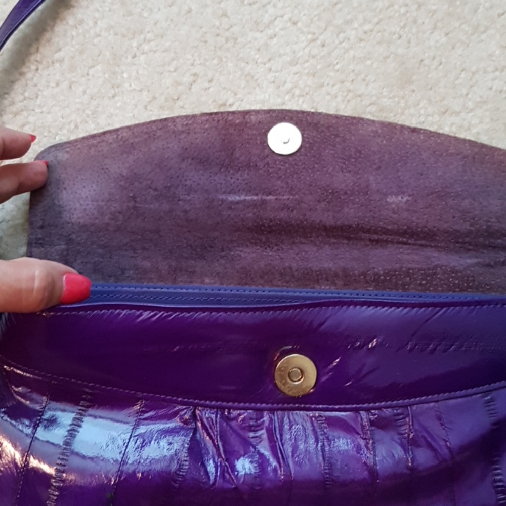 Purse - Picture 2 of 6